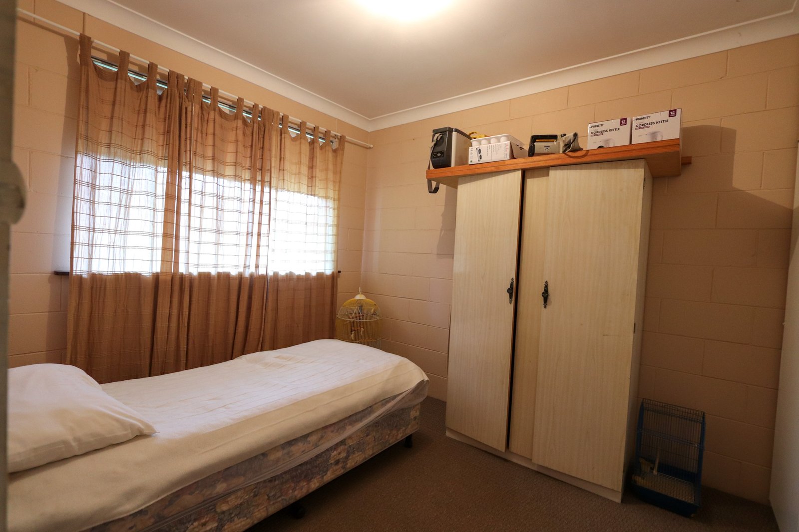 2/42 Albury St  TUMBARUMBA 4