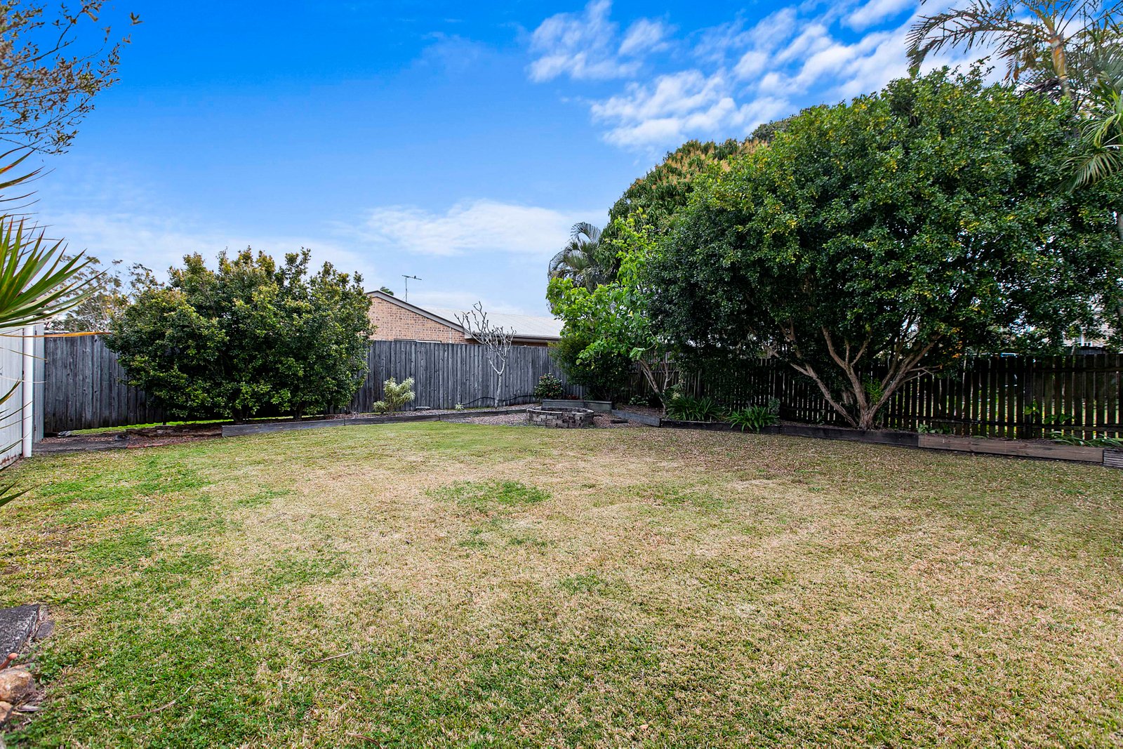 242 Alice Street MARYBOROUGH 21