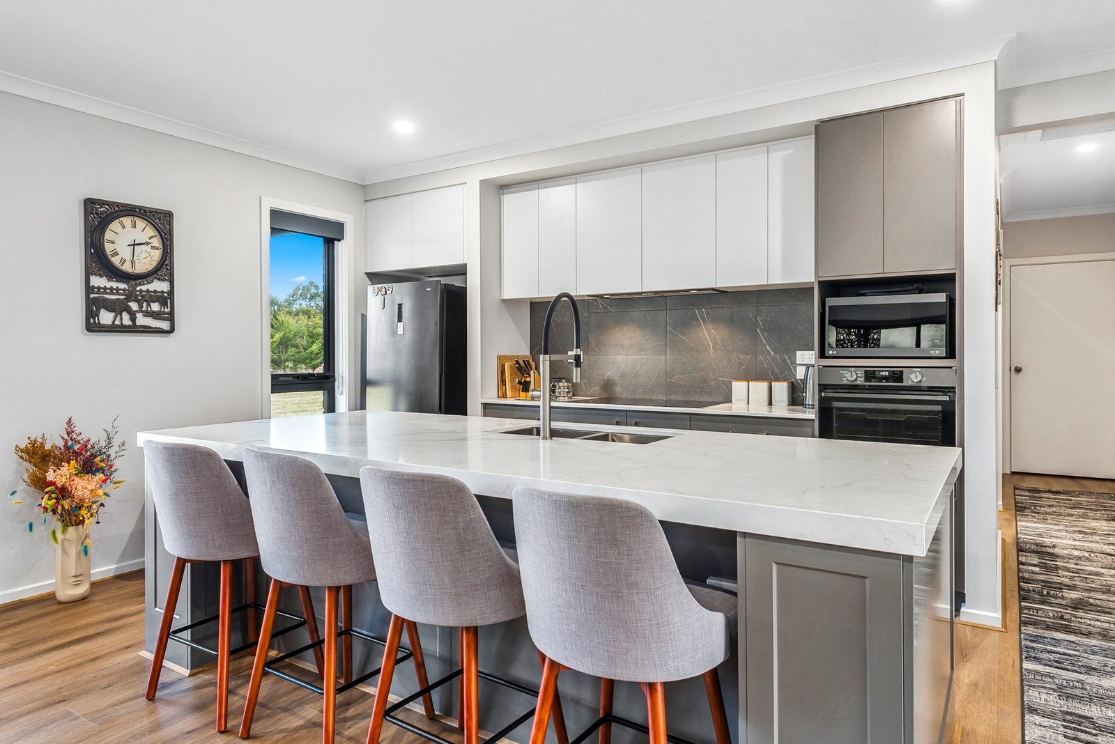 Real Estate and Property in 242 Avenue of Honour, Woodend, VIC