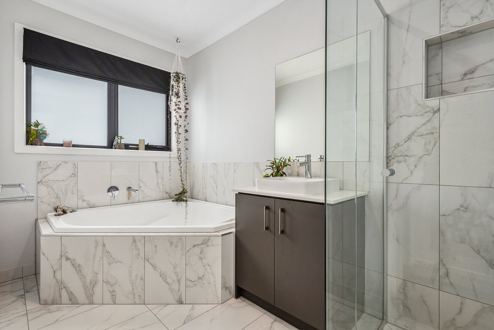 Real Estate and Property in 242 Avenue of Honour, Woodend, VIC