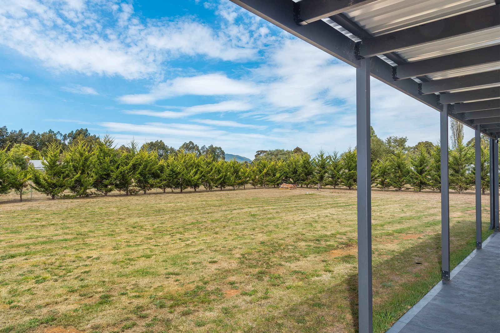 Real Estate and Property in 242 Avenue of Honour, Woodend, VIC