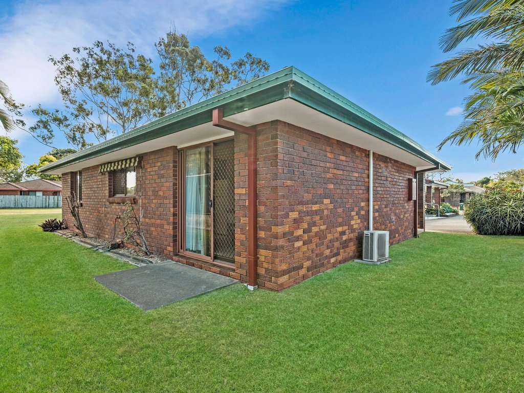 2/42 Bambaroo Cr  TWEED HEADS 8
