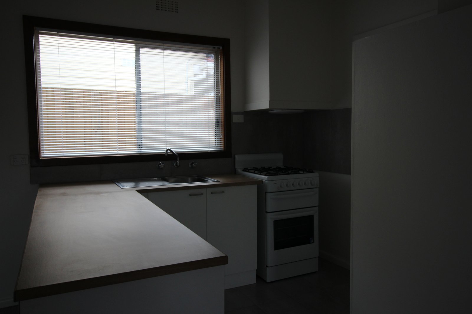 Gallery: 2/42 Barkly Street