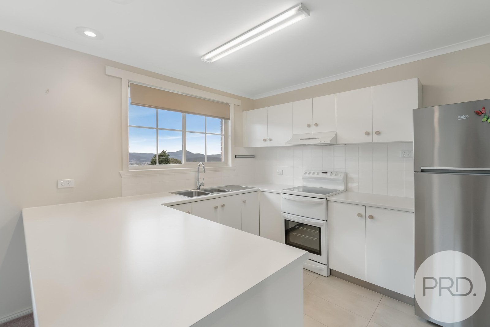 2/42 Benjafield Terrace MOUNT STUART 5