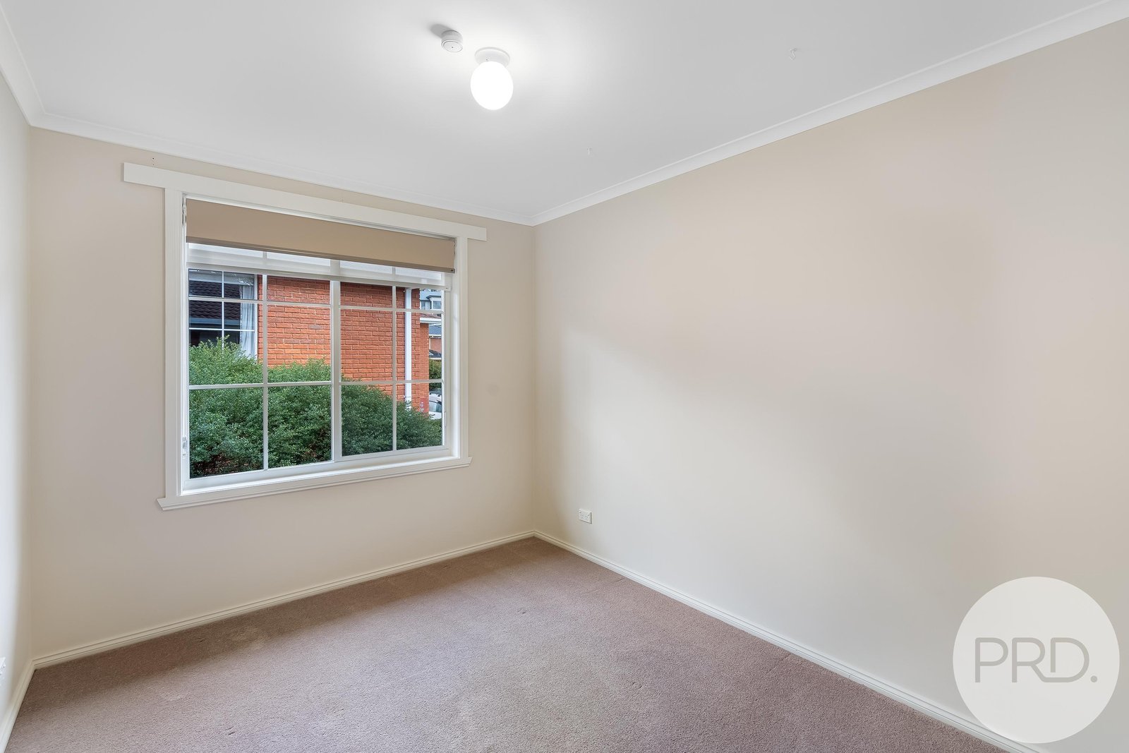 2/42 Benjafield Terrace MOUNT STUART 7