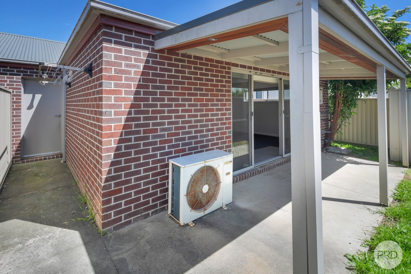 2/42 Bridge Street SEBASTOPOL 10