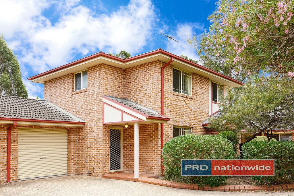 2/42 Bringelly Road KINGSWOOD 2