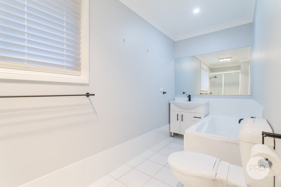 2/42 Bringelly Road KINGSWOOD 10