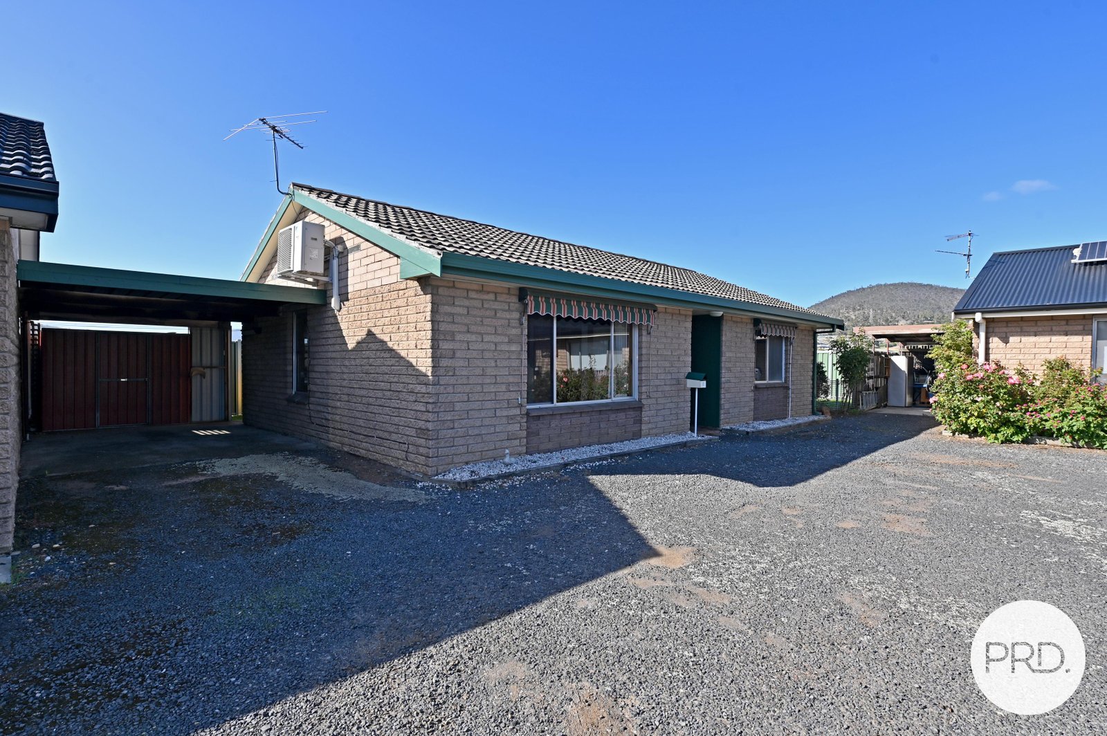2/42 Burnett Street NEW NORFOLK 17