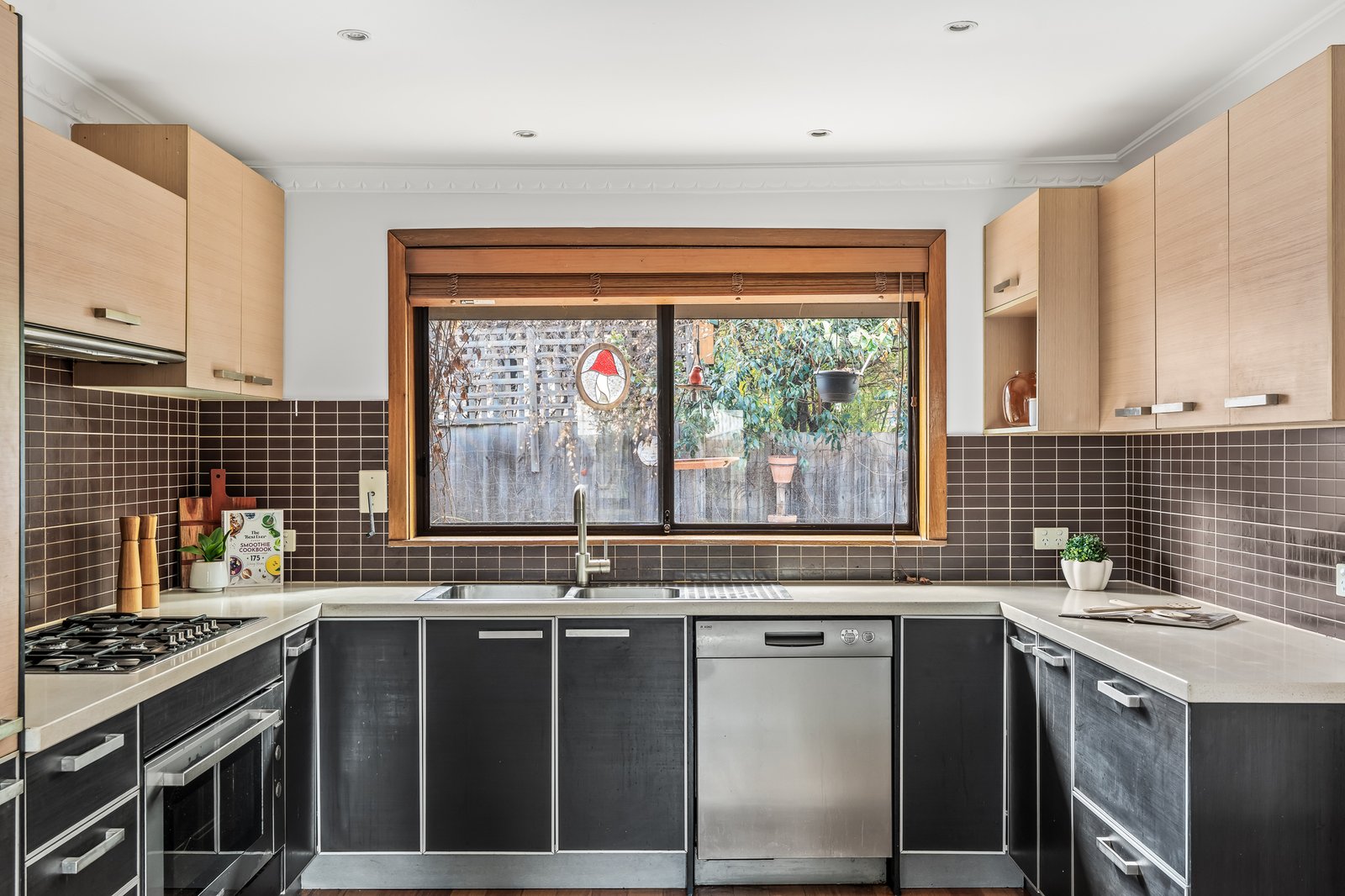 Real Estate and Property in 2/42 Garnet Street, Preston, VIC