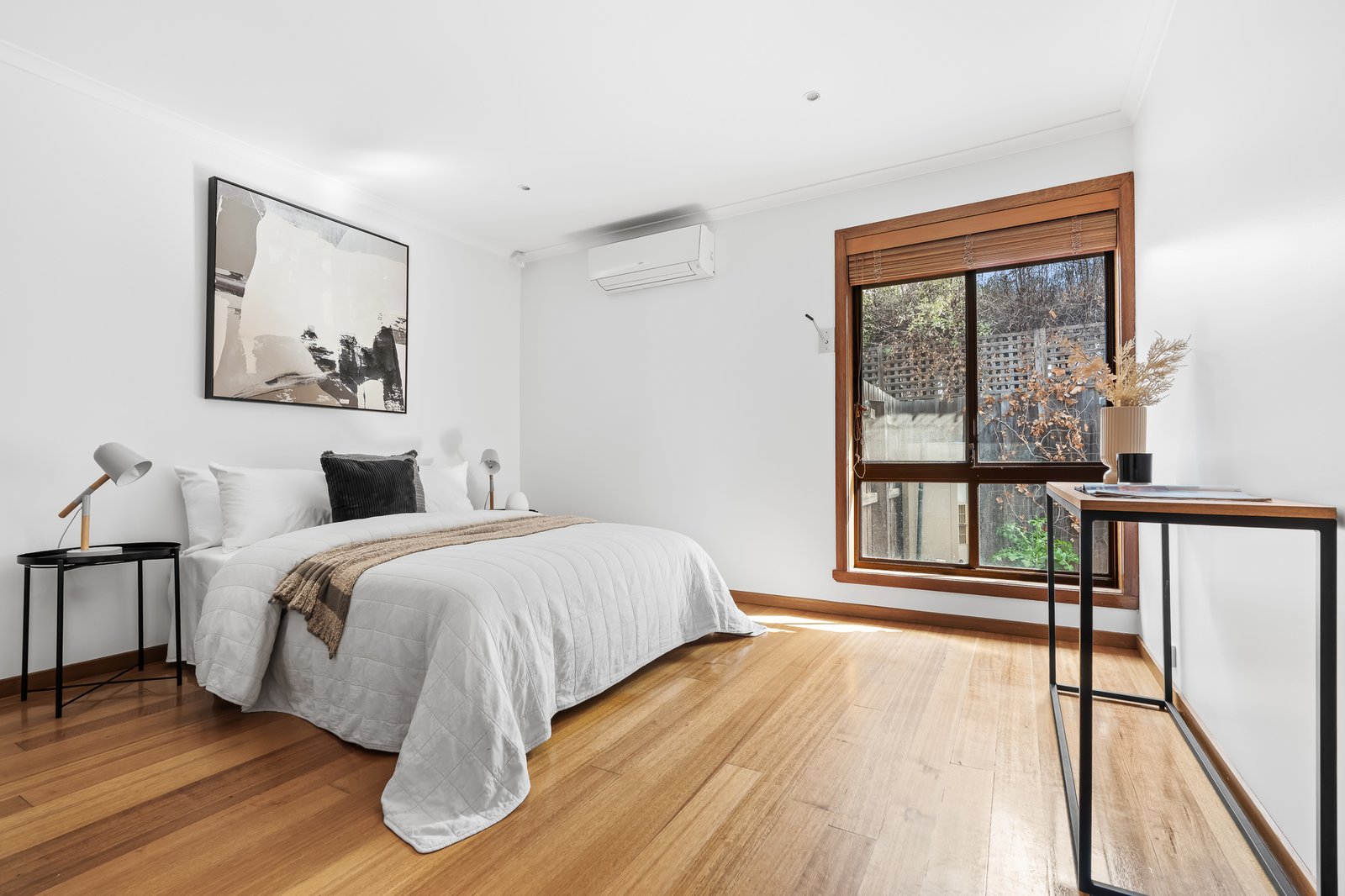 Real Estate and Property in 2/42 Garnet Street, Preston, VIC