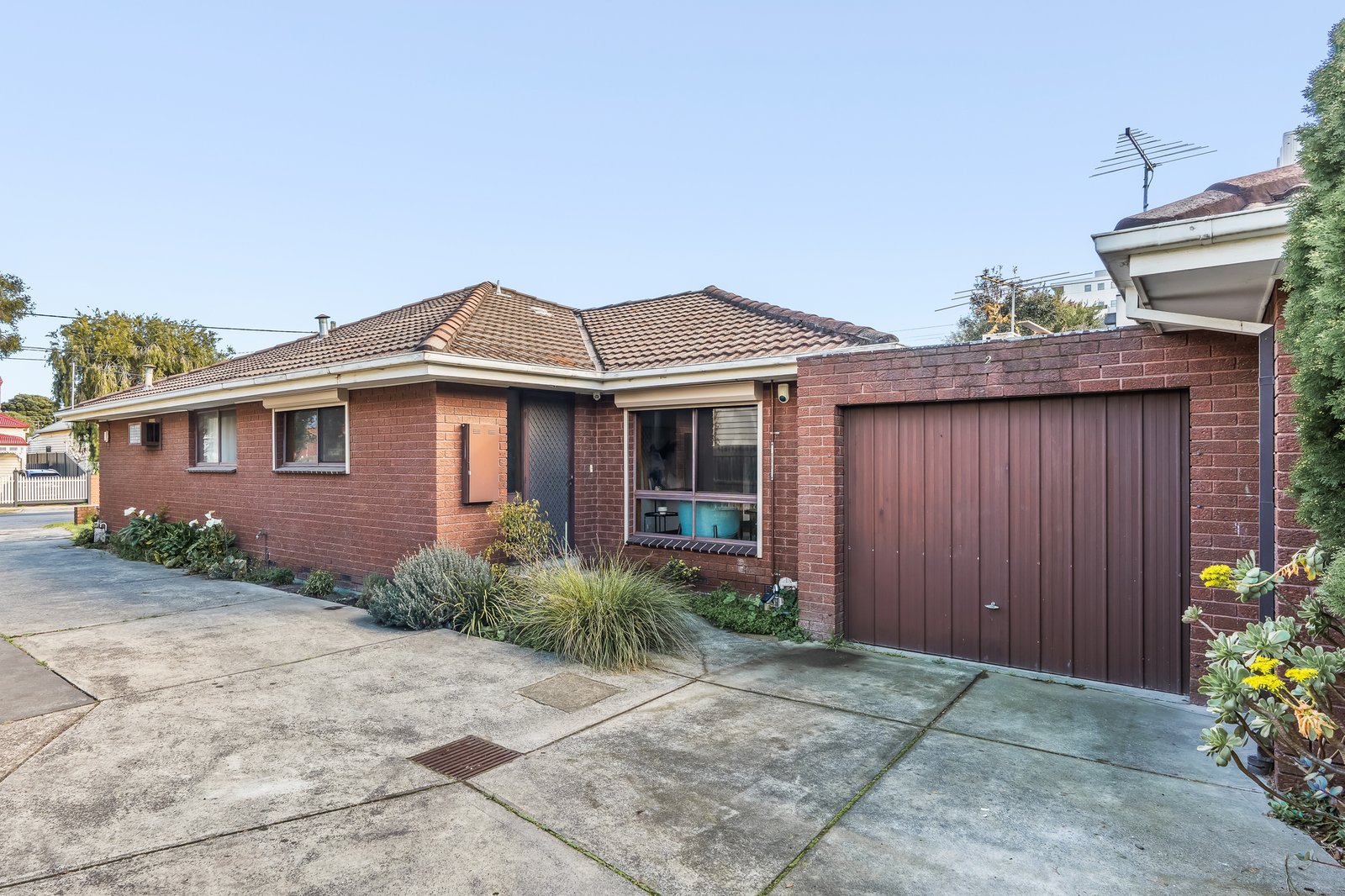 Real Estate and Property in 2/42 Garnet Street, Preston, VIC