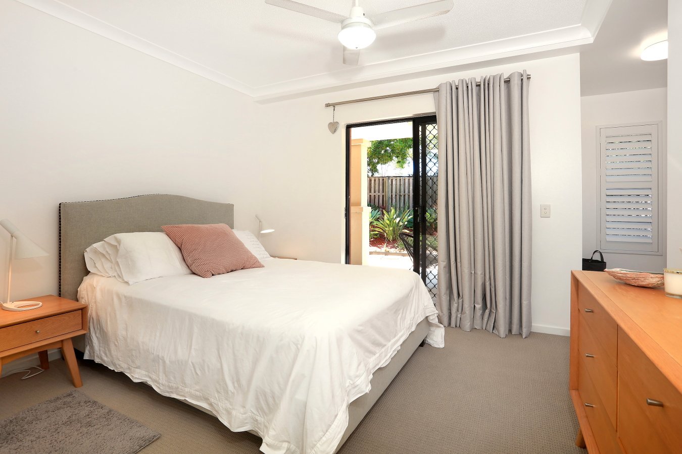 24/2 Geraldton Drive VARSITY LAKES 7