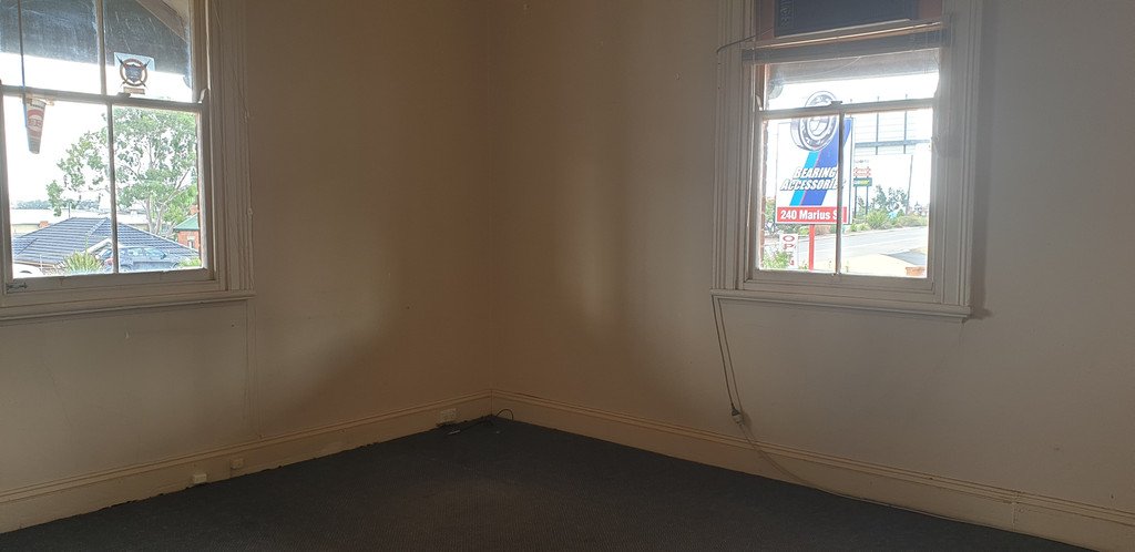 242 Marius Street TAMWORTH 4