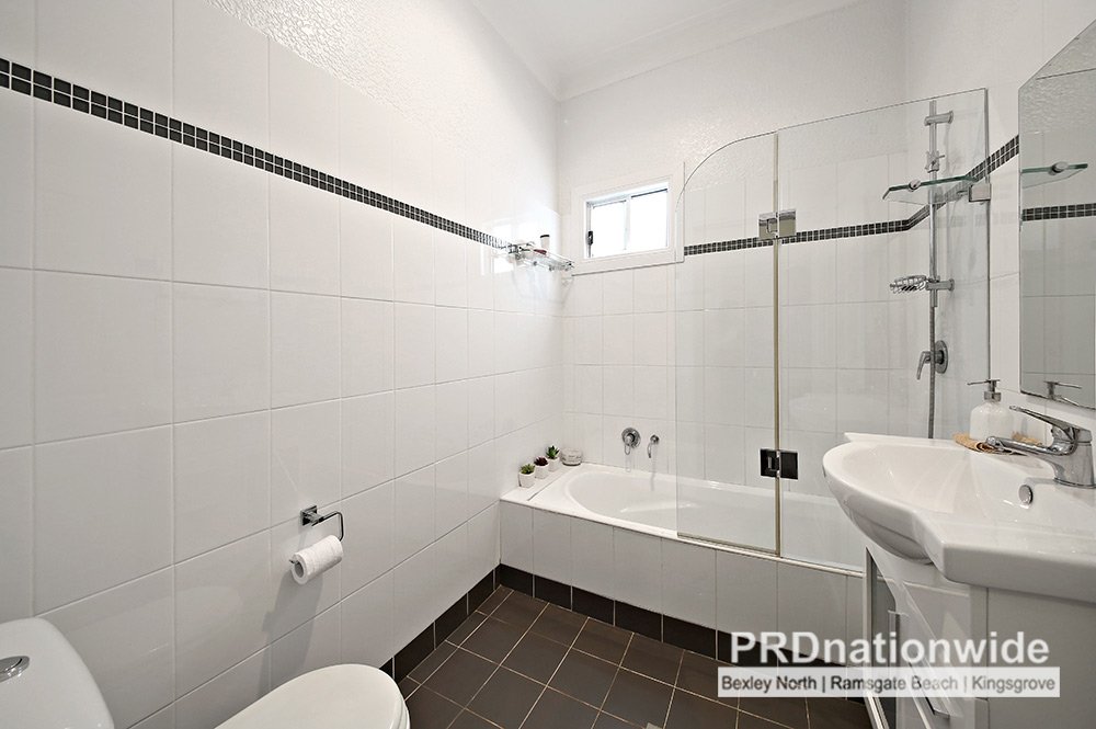 242 Stoney Creek Road BEVERLY HILLS 6