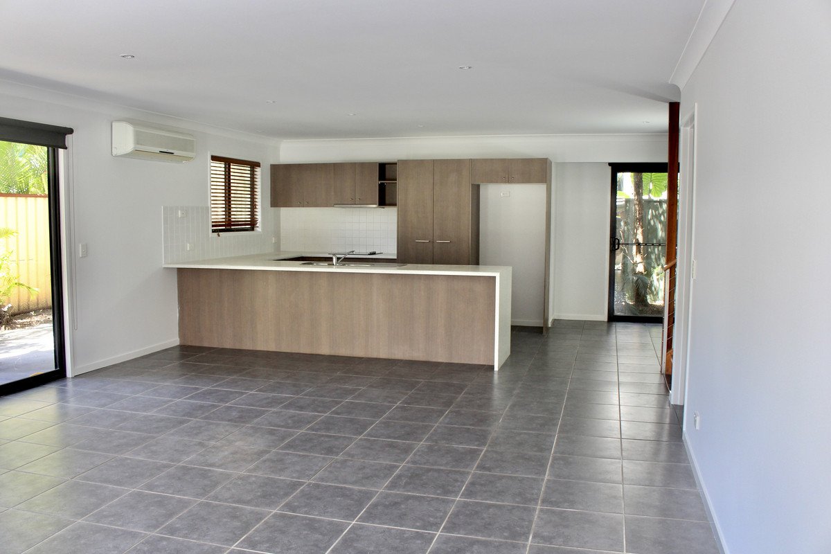 2/42 Tawarri Crescent Burleigh Heads 4