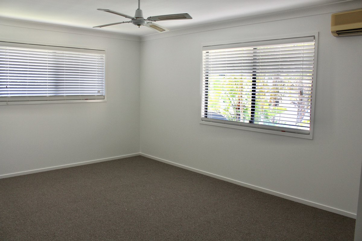 2/42 Tawarri Crescent Burleigh Heads 11