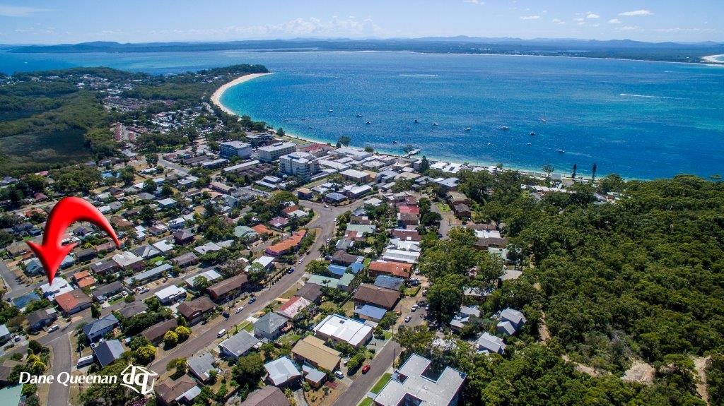 2/42 Tomaree Road SHOAL BAY 3