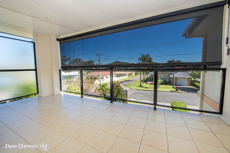 2/42 Tomaree Road SHOAL BAY 9