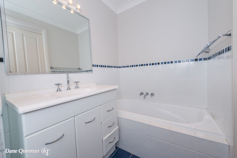 2/42 Tomaree Road SHOAL BAY 20