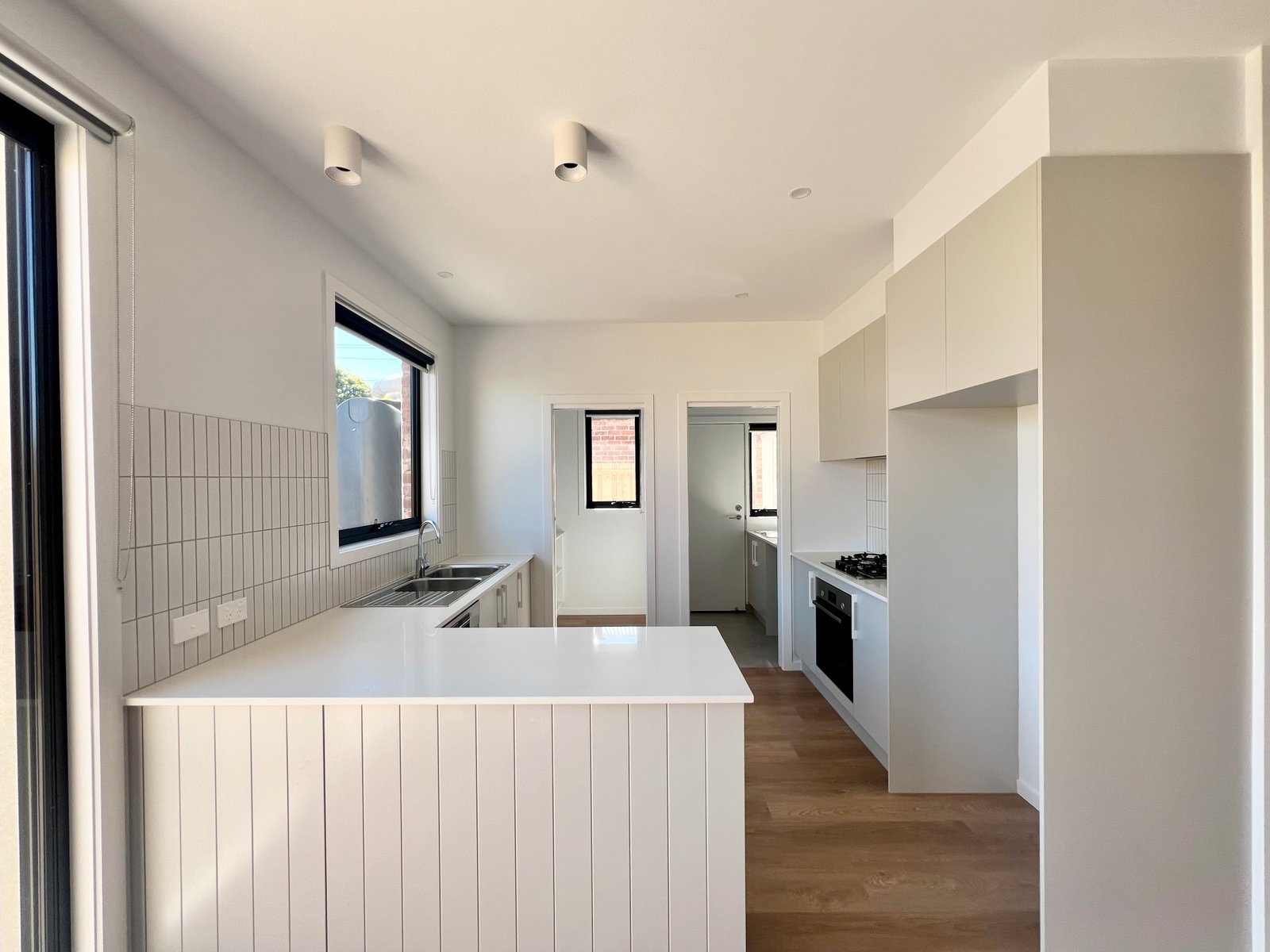 Gallery: 2/42 Vines Road