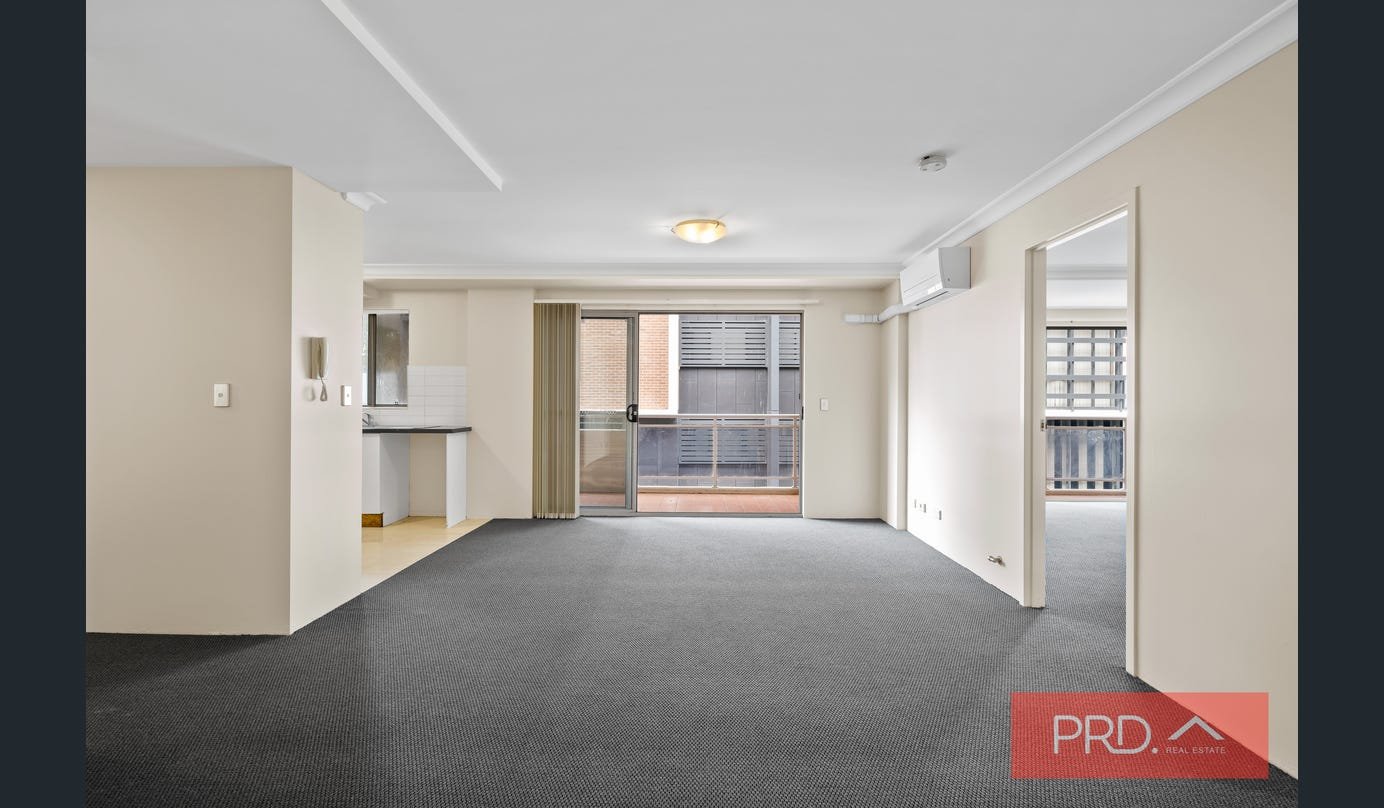 24/20 George Street LIVERPOOL 2