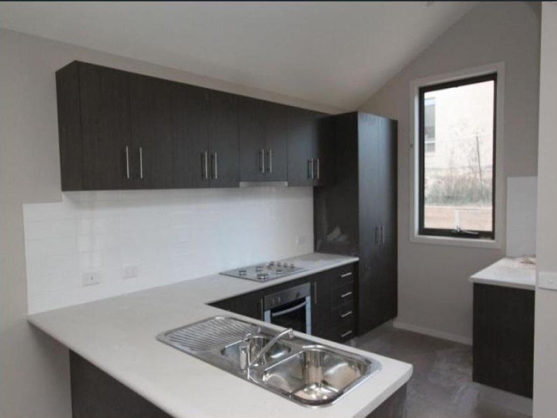 Gallery: 2/420 Nicholson Street