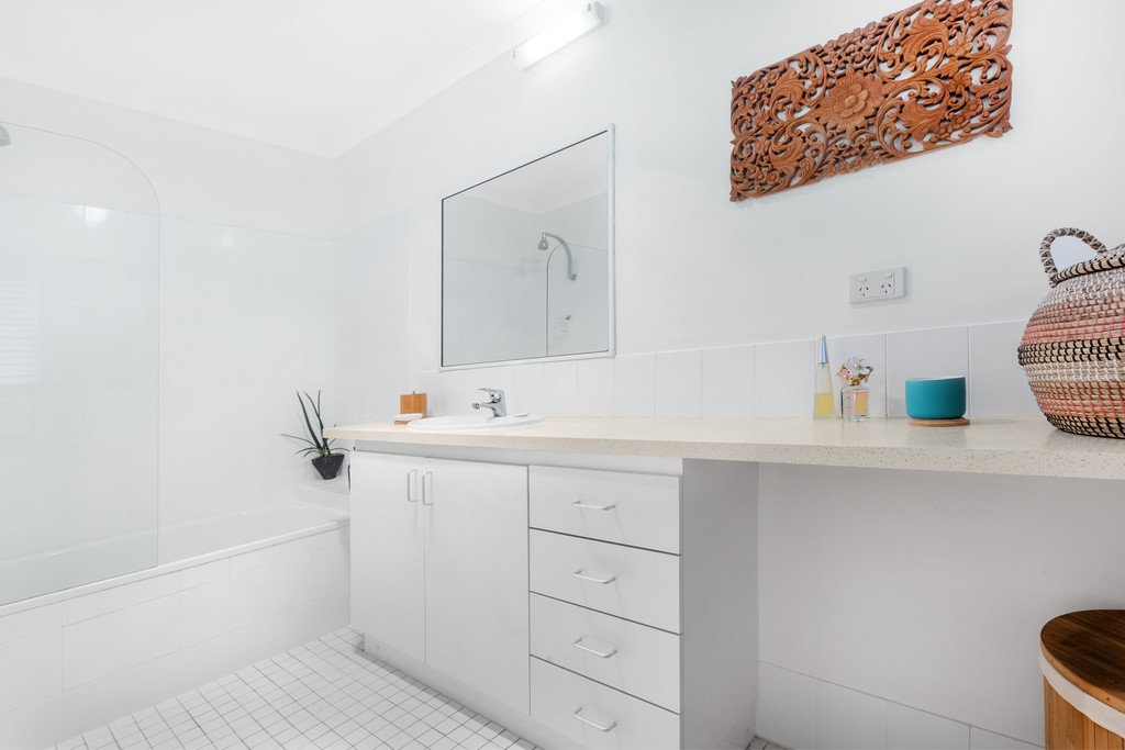 24/20 Store Street ALBION 11