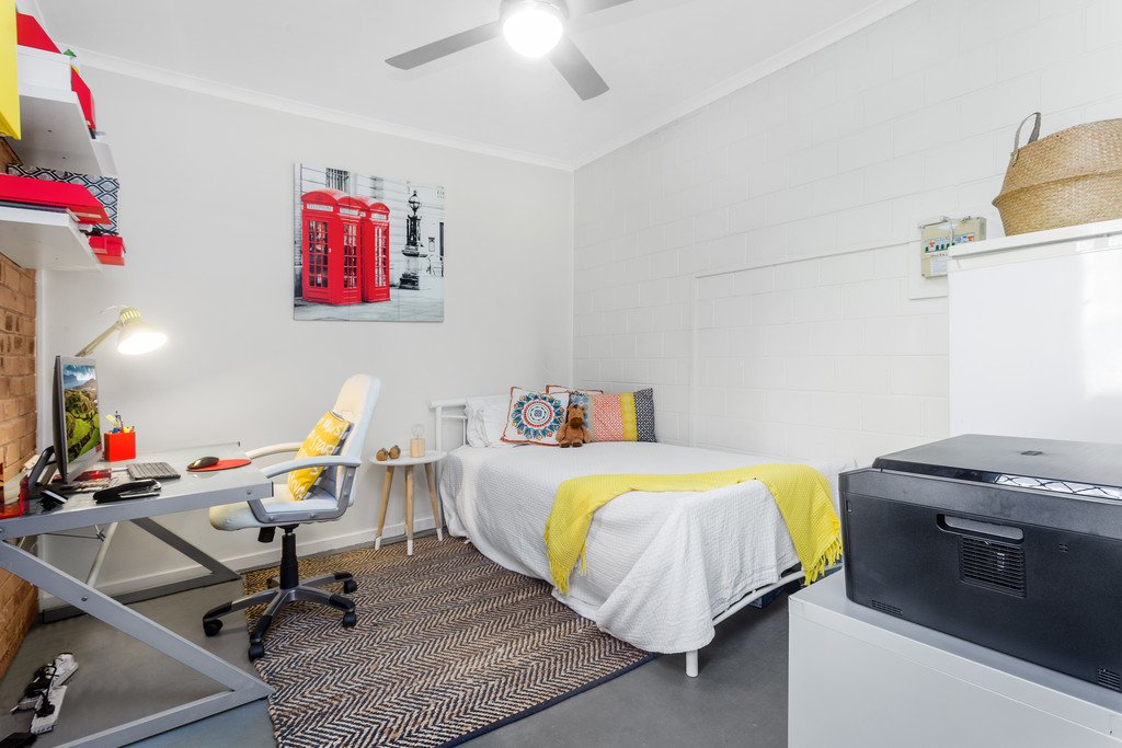 24/20 Store Street ALBION 15