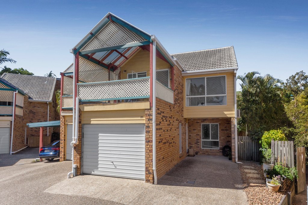 24/20 Store Street ALBION 18
