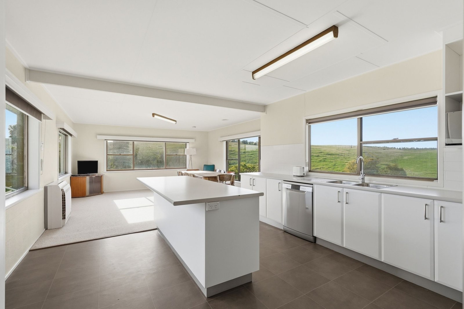 2/4281 Lyell Highway GRETNA 9