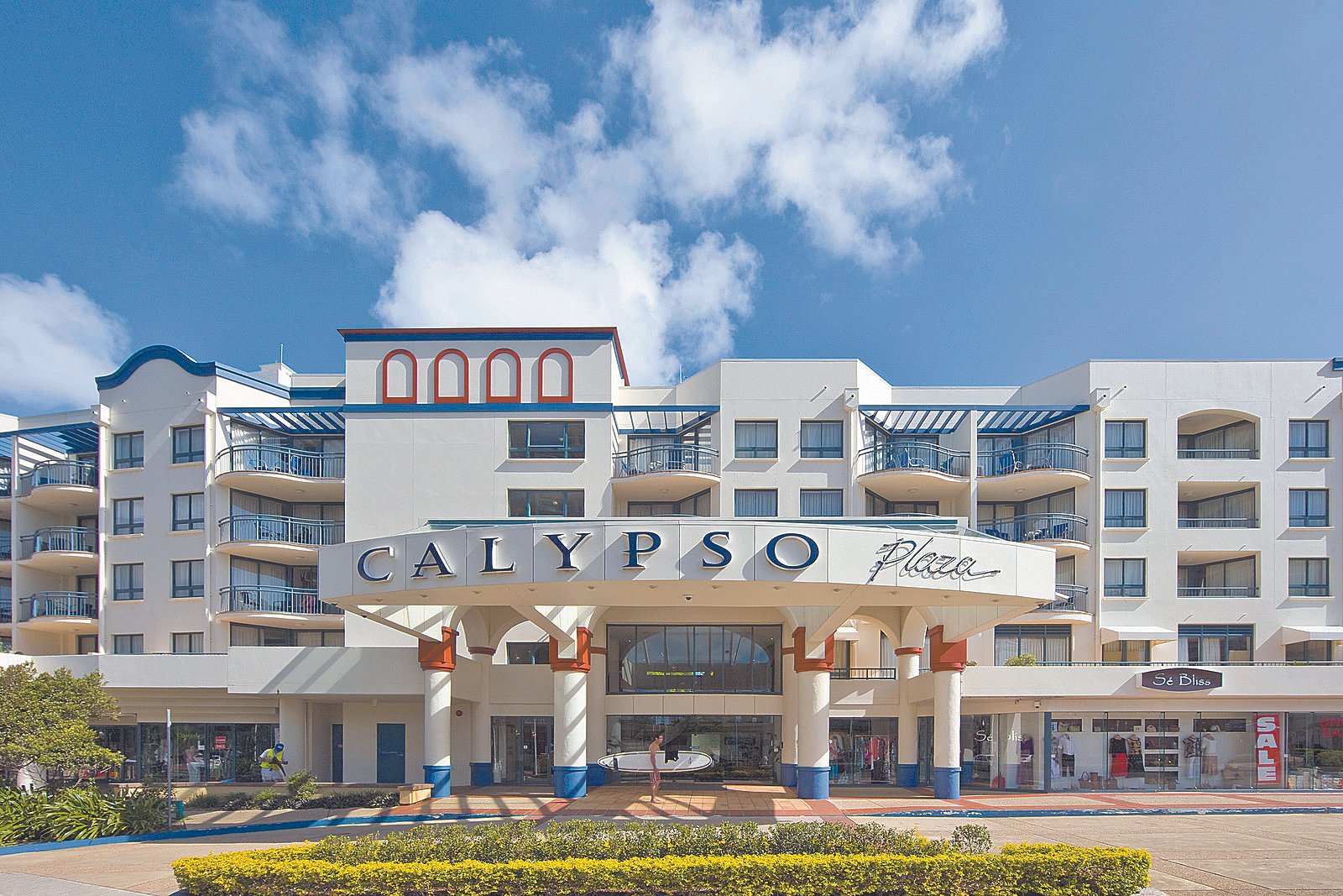 242/99 Griffith Street COOLANGATTA 7