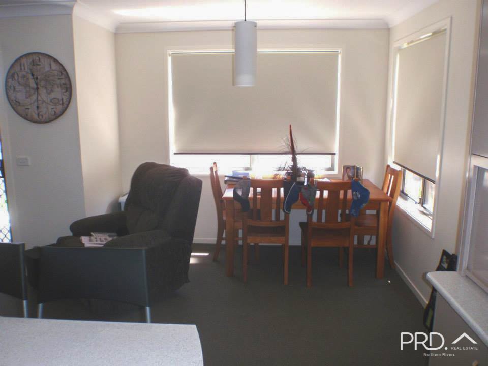 2/42A Farley Street CASINO 4