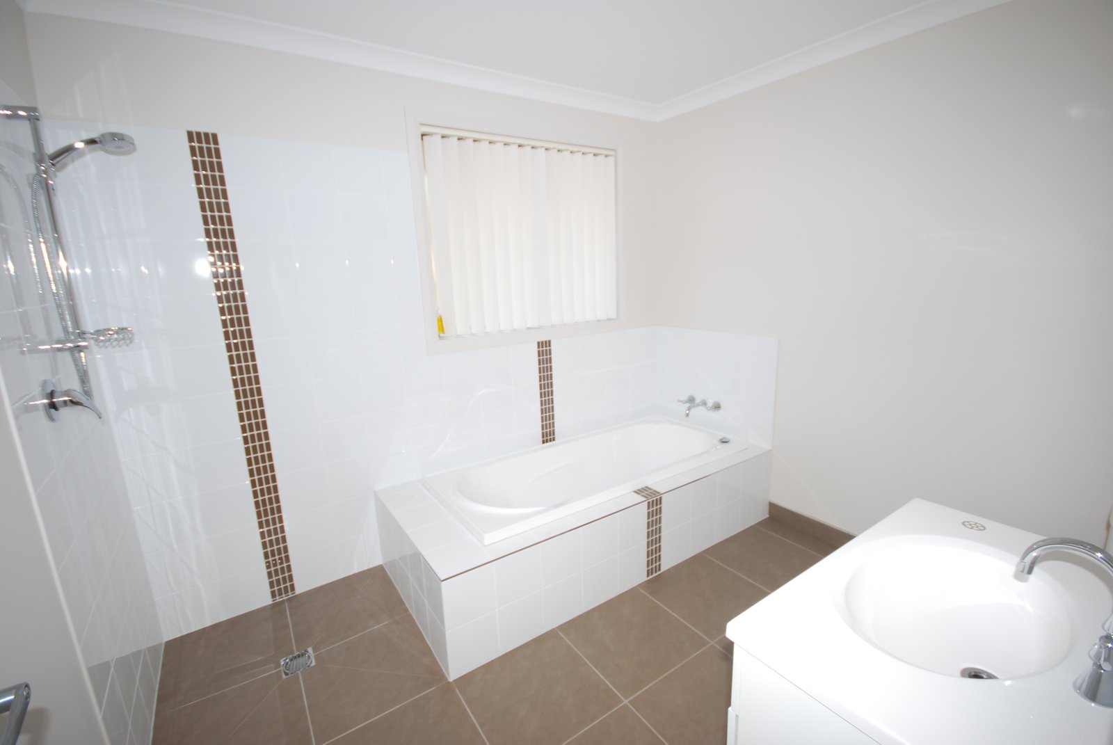 2/43-49 Humphrey Street NEW NORFOLK 3