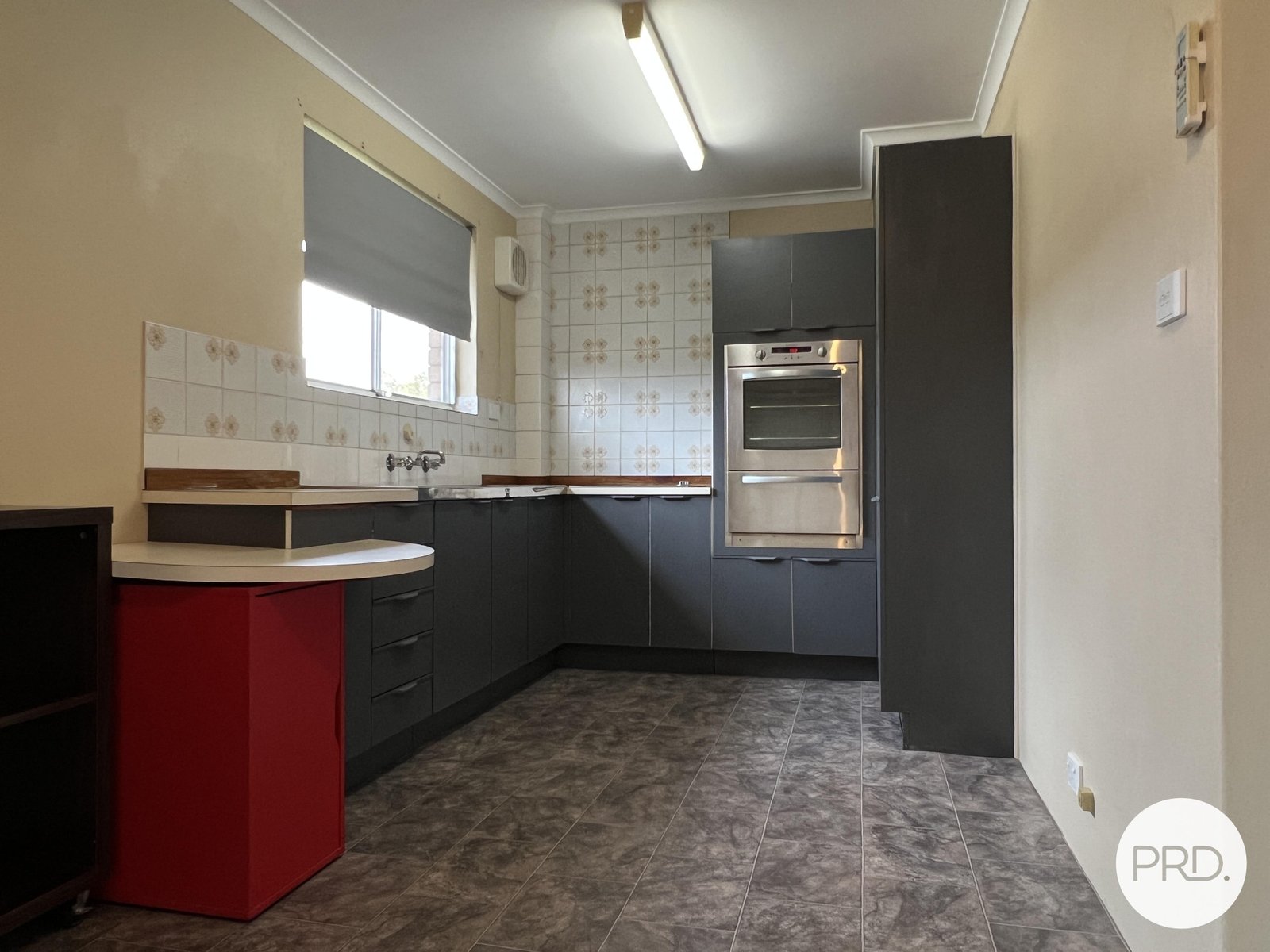 24/3-5 Davison Street CRESTWOOD 2