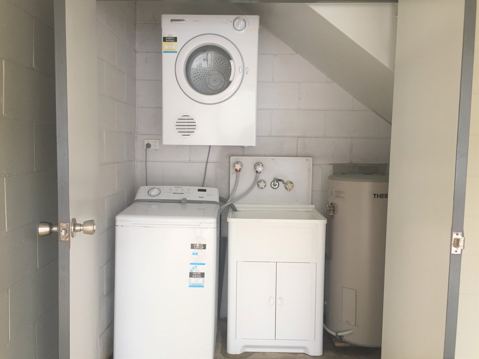 24/3 Eshelby Drive CANNONVALE 12