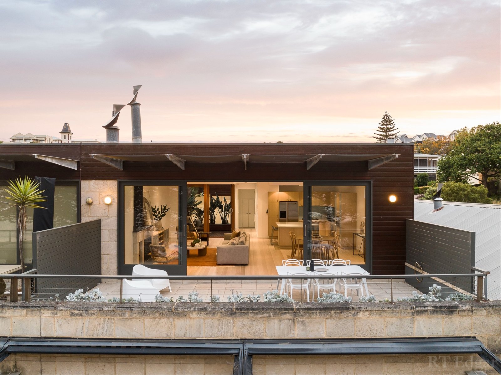 Real Estate and Property in 24/3 Esplanade, Sorrento, VIC