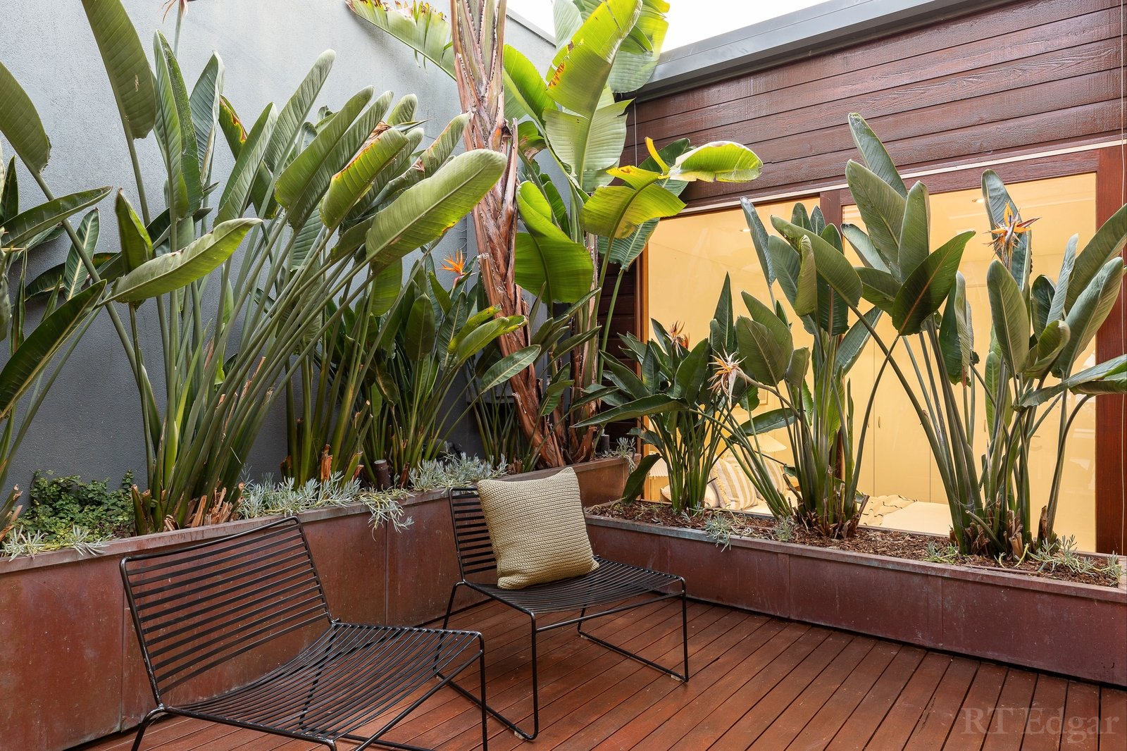 Real Estate and Property in 24/3 Esplanade, Sorrento, VIC