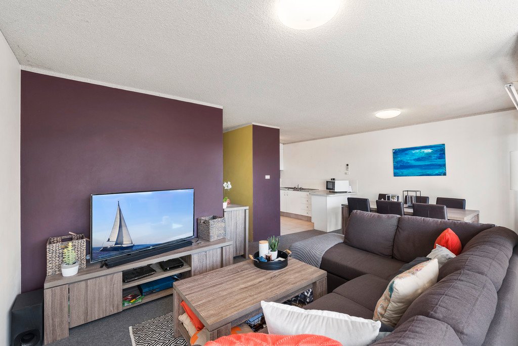 2/43 Jarrett Street COFFS HARBOUR 2
