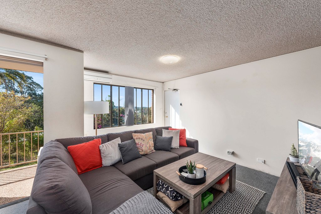 2/43 Jarrett Street COFFS HARBOUR 3