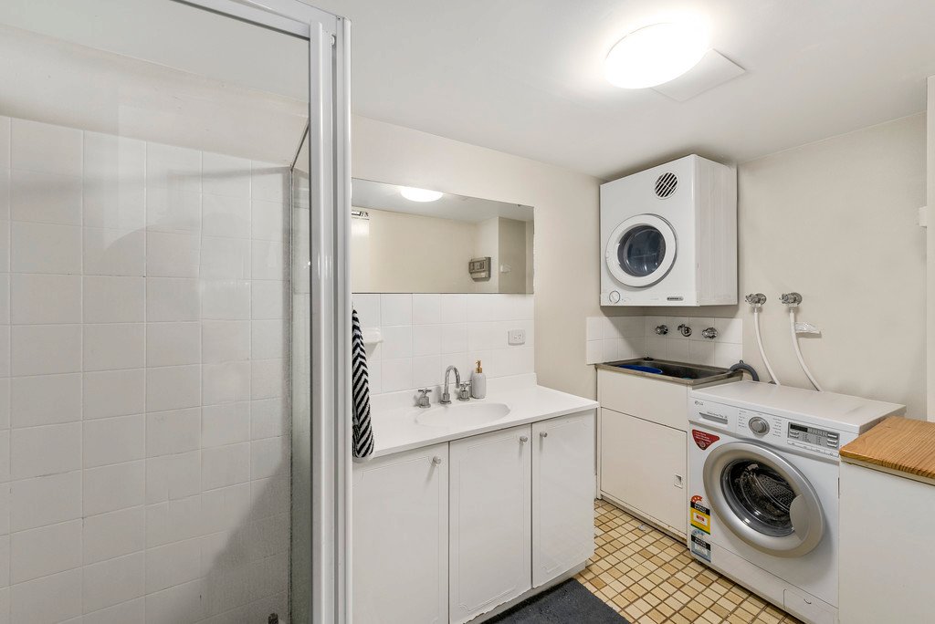 2/43 Jarrett Street COFFS HARBOUR 9