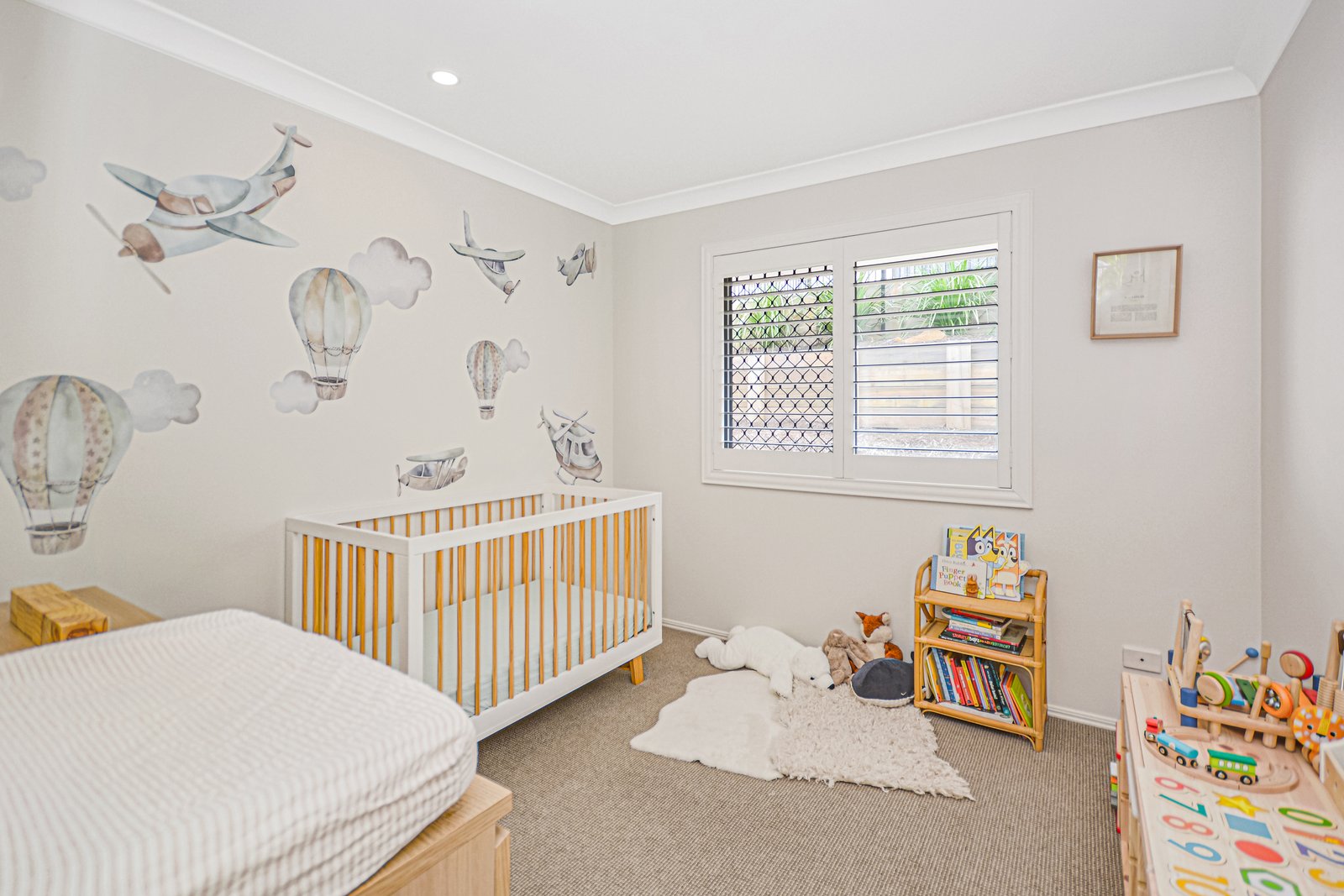 2/43 Kildare Drive BANORA POINT 8
