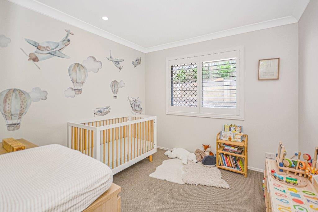 2/43 Kildare Drive BANORA POINT 7