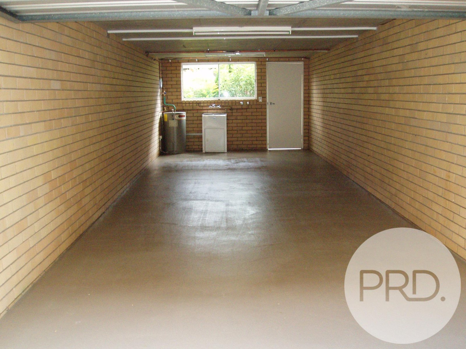 2/43 Leslie Street NUNDAH 9