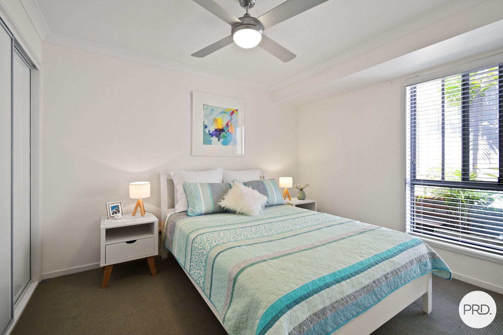 2/43 Newcastle Drive POTTSVILLE 6