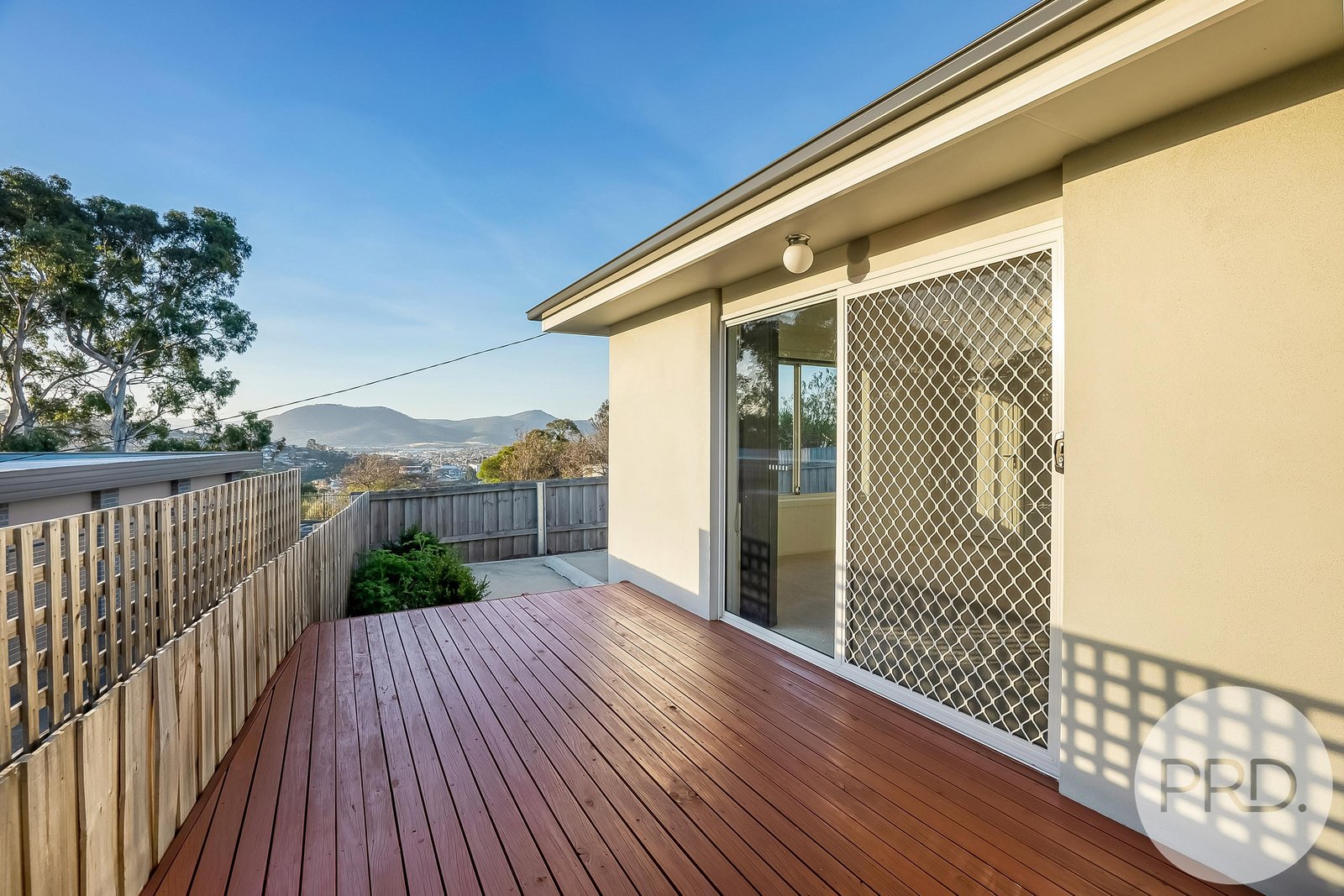 2/43 Pottery Road LENAH VALLEY 15