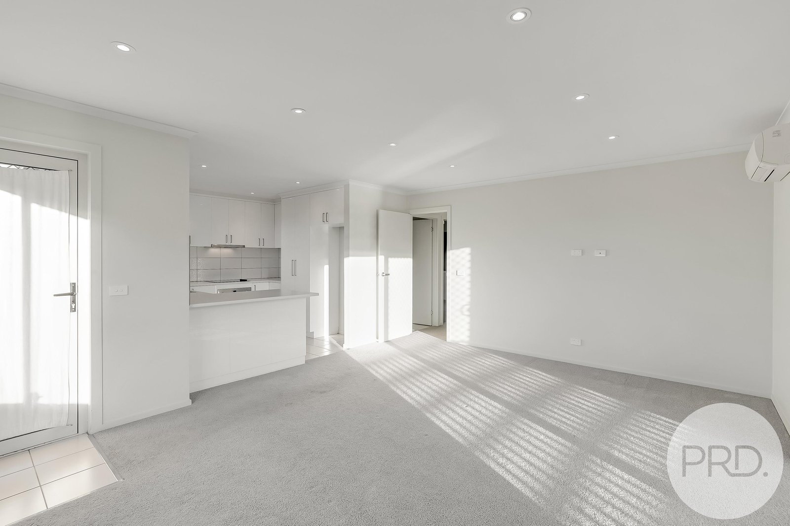 2/43 Pottery Road LENAH VALLEY 20