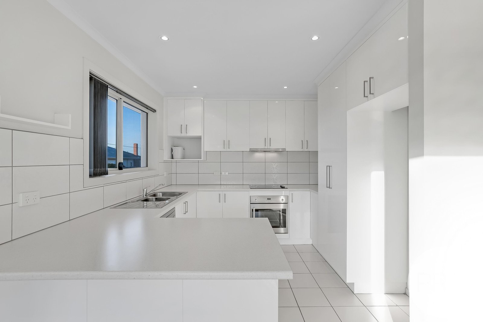 2/43 Pottery Road LENAH VALLEY 24