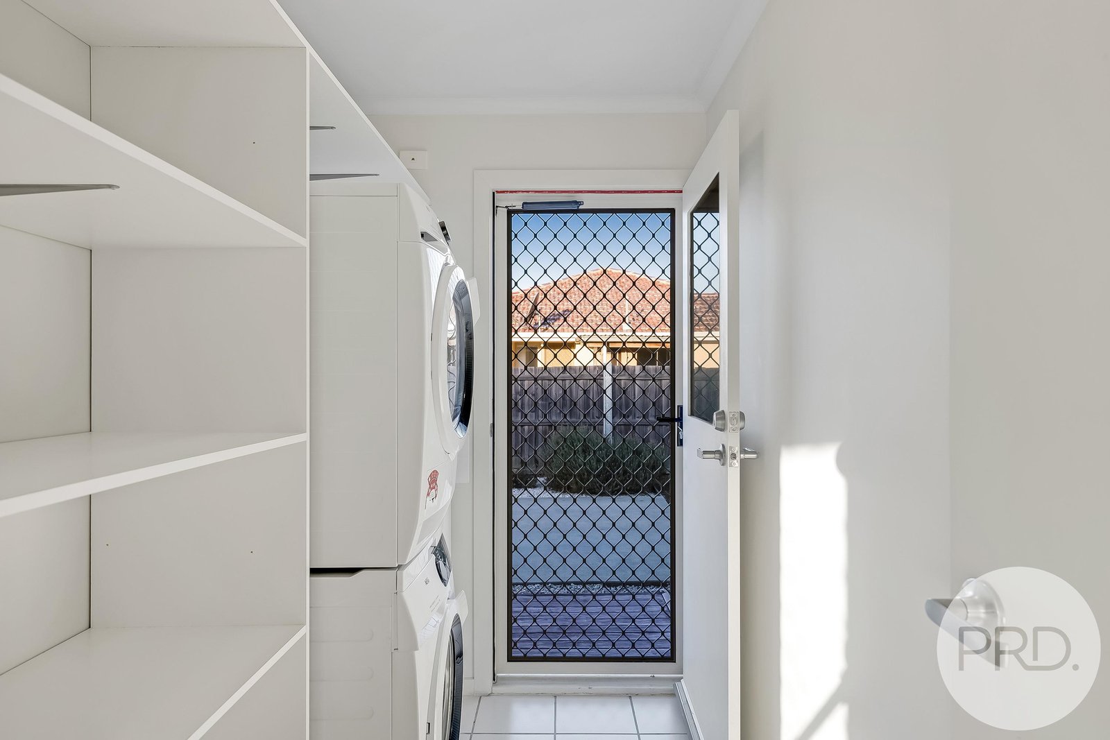 2/43 Pottery Road LENAH VALLEY 28