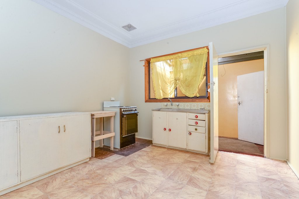 2/43 Robertson St  PORT KEMBLA 3